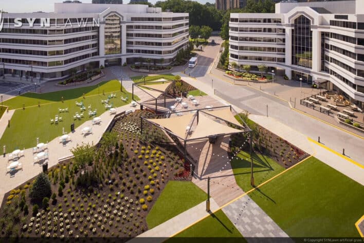 image of SYNLawn Honolulu HI commercial artificial grass for office buildings plaza courtyards