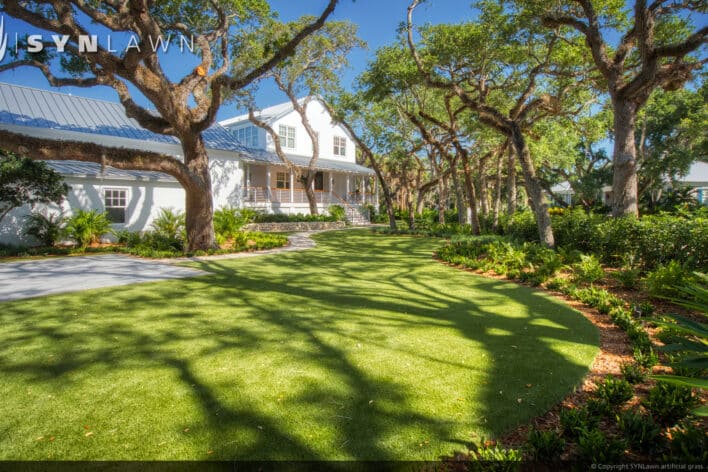image of SYNLawn Honolulu HI residential artificial grass for yards with shade problems